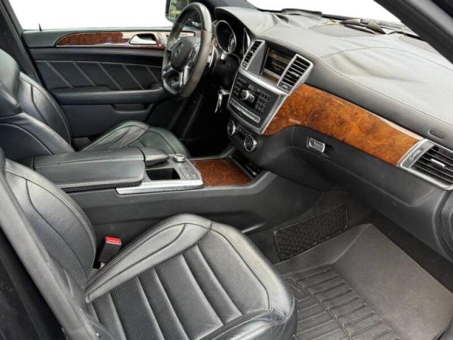Photo 5 from auction – 2012 MERCEDES-BENZ ML 63 AMG with VIN 4JGDA7EB3CA067753