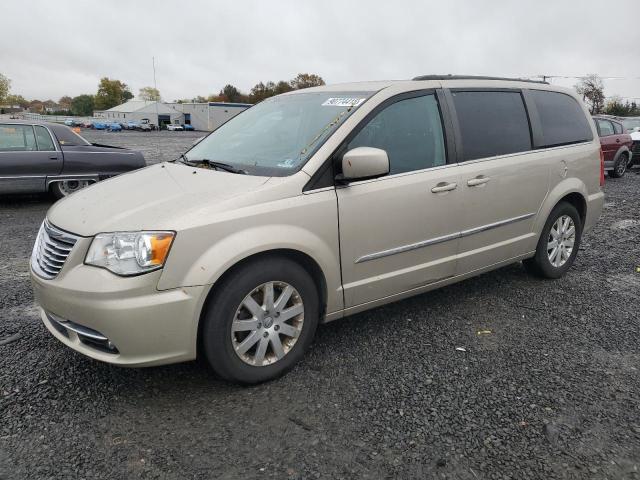 CHRYSLER TOWN & COU 2016 with VIN 2C4RC1BG2GR127492 - Photo from auction