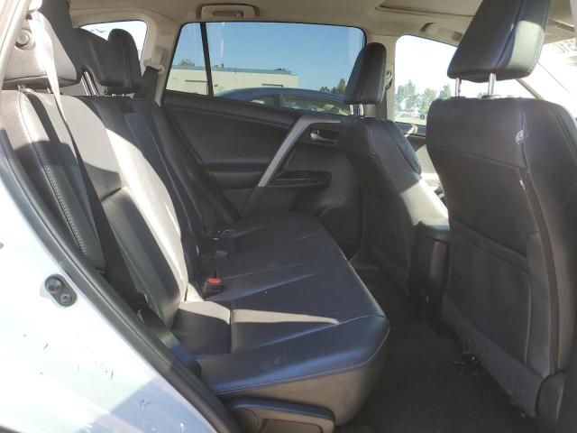 Photo 10 from auction – 2017 TOYOTA RAV4 LIMIT with VIN 2T3YFREV9HW326199