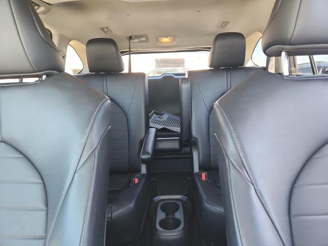 Photo 10 from auction – 2023 TOYOTA HIGHLANDER with VIN 5TDKDRAH3PS002936