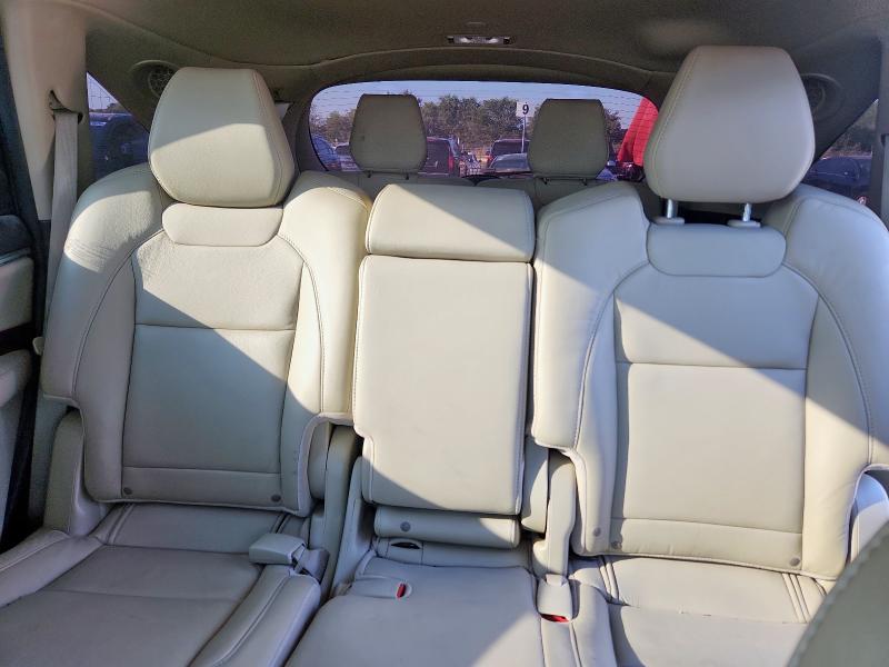 Photo 10 from auction – 2016 ACUR MDX TECHNOLOGY with VIN 5FRYD3H40GB011803
