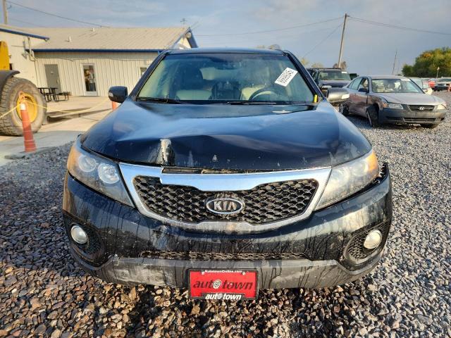 Photo 5 from auction – 2011 KIA SORENTO EX with VIN 5XYKU4A20BG038541