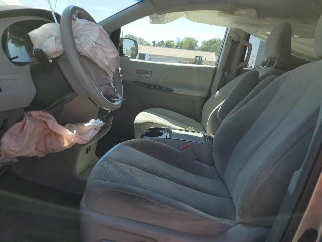 Photo 7 from auction – 2014 TOYOTA SIENNA LE with VIN 5TDKK3DC6ES412713