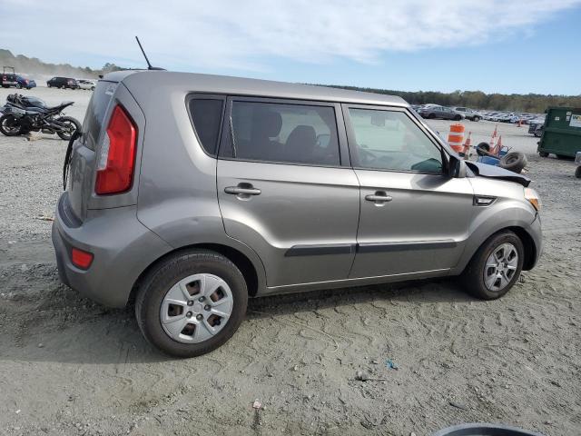 Photo 3 from auction – 2013 KIA SOUL with VIN KNDJT2A56D7500985