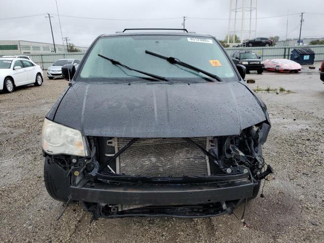 Photo 5 from auction – 2012 CHRYSLER TOWN & COU with VIN 2C4RC1BG1CR132872