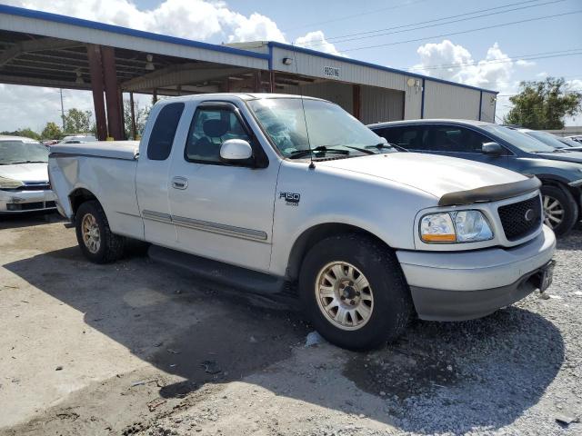 Photo 4 from auction – 2002 FORD F150 with VIN 1FTRX17W82NB59499