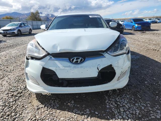 Photo 5 from auction – 2013 HYUNDAI VELOSTER with VIN KMHTC6AD1DU131375