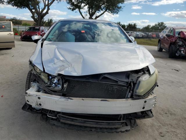 Zdjęcie 5 z aukcji – 2015 HONDA CIVIC SE z VIN 19XFB2F70FE098631