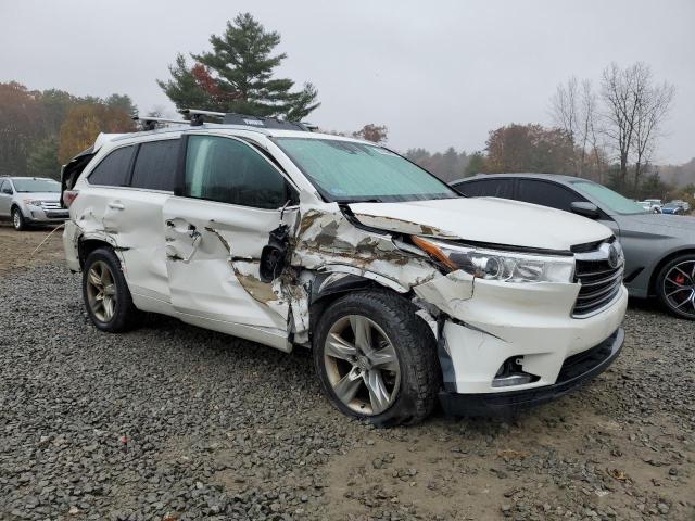 Photo 4 from auction – 2015 TOYOTA HIGHLANDER with VIN 5TDDKRFH8FS191802