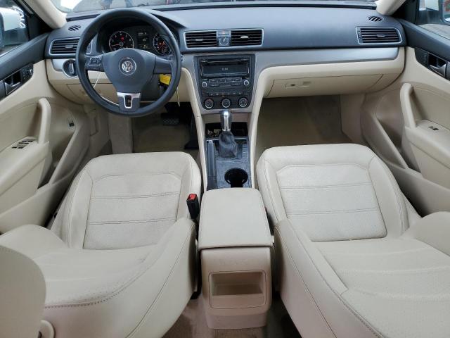 Photo 8 from auction – 2014 VOLKSWAGEN PASSAT S with VIN 1VWAT7A35EC037724
