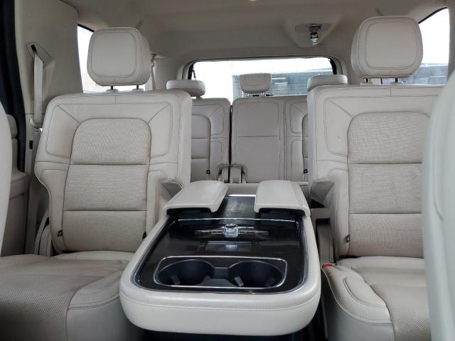 Photo 10 from auction – 2018 LINCOLN NAVIGATOR with VIN 5LMJJ3LT8JEL15585