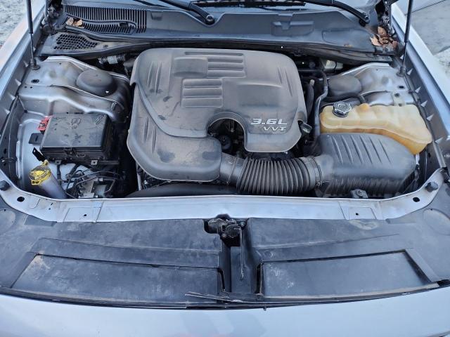 Photo 11 from auction – 2016 DODGE CHALLENGER with VIN 2C3CDZAGXGH194936