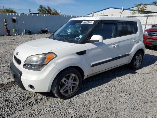 KIA SOUL + 2011 с VIN KNDJT2A27B7343776 - Фото с аукциона
