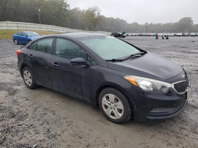 Photo 4 from auction – 2016 KIA FORTE LX with VIN KNAFK4A65G5619248