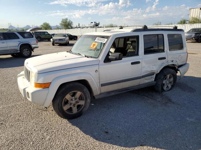 JEEP COMMANDER 2006 z numerem VIN 1J8HG48N56C124111 - Zdjęcie z aukcji