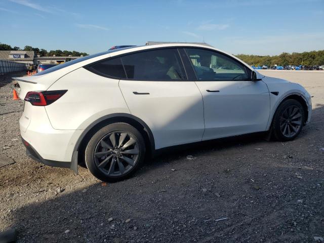 Photo 3 from auction – 2021 TESLA MODEL Y with VIN 5YJYGDEE5MF144905