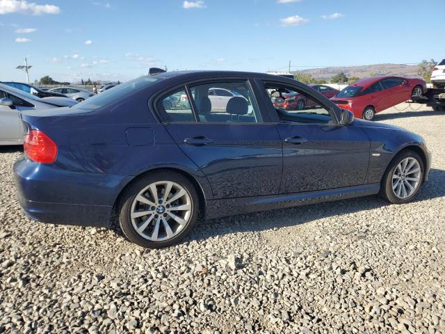 Photo 3 from auction – 2011 BMW 328 I SULE with VIN WBAPH5C55BA443881