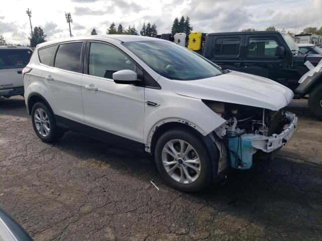 Photo 4 from auction – 2017 FORD ESCAPE SE with VIN 1FMCU0G92HUB91717