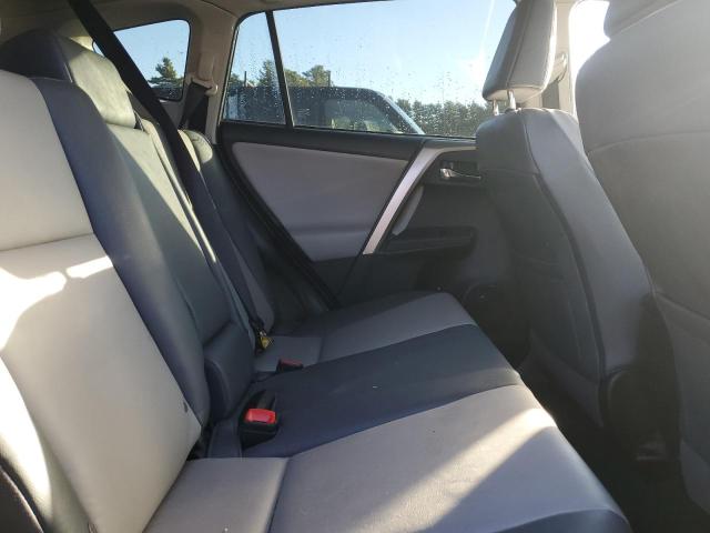 Photo 11 from auction – 2015 TOYOTA RAV4 LIMIT with VIN 2T3DFREV3FW385986
