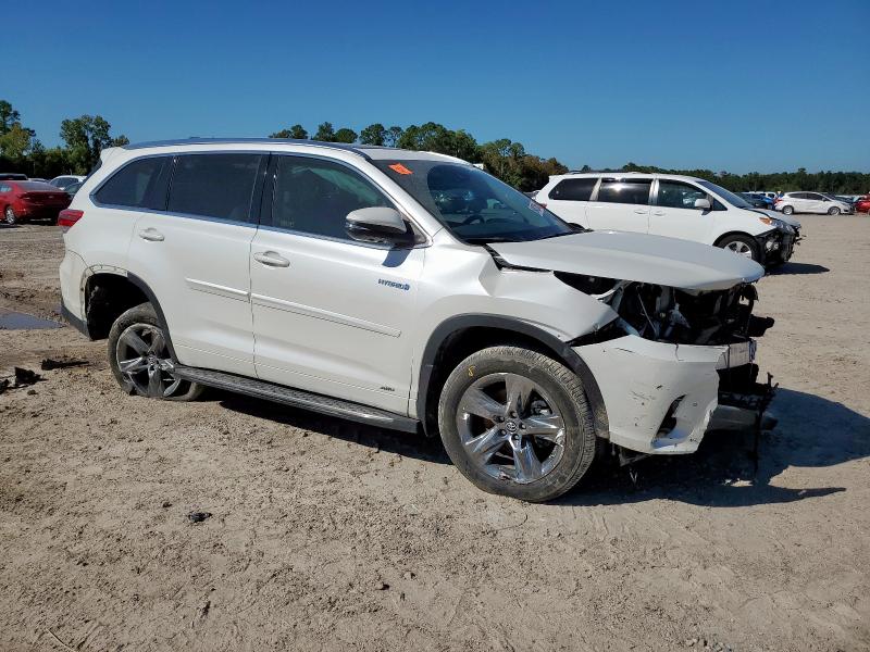 Photo 4 from auction – 2017 TOYOTA HIGHLANDER with VIN 5TDDGRFH0HS024905