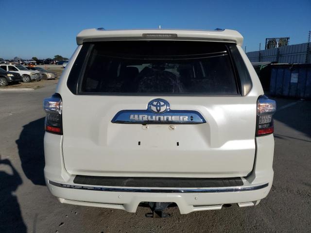 Photo 6 from auction – 2017 TOYOTA 4RUNNER SR with VIN JTEBU5JRXH5458128