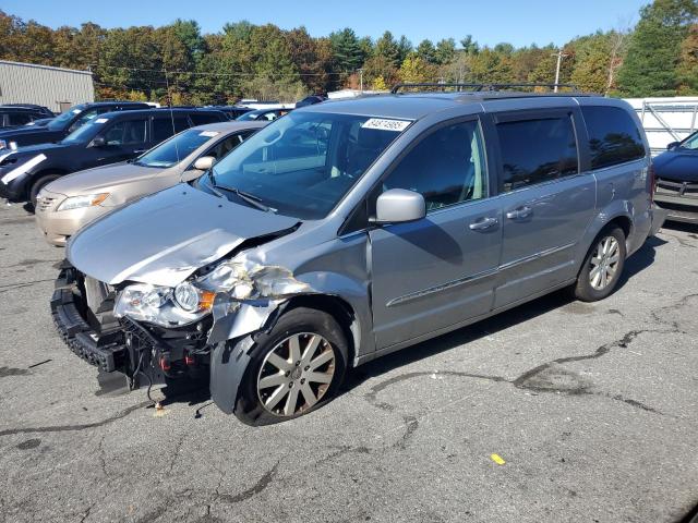 CHRYSLER TOWN & COU 2015 with VIN 2C4RC1BG6FR740827 - Photo from auction
