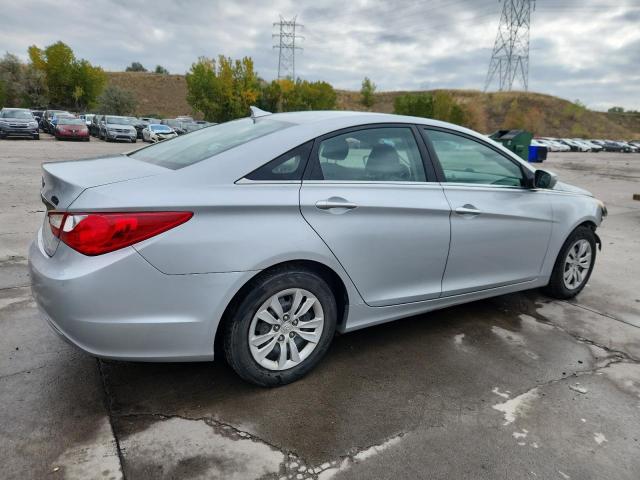 Photo 3 from auction – 2011 HYUNDAI SONATA GLS with VIN 5NPEB4ACXBH067565