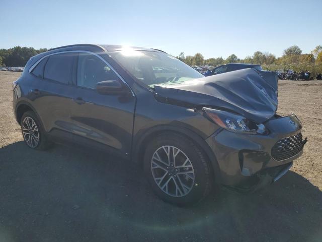 Photo 4 from auction – 2020 FORD ESCAPE SEL with VIN 1FMCU0H62LUA97527