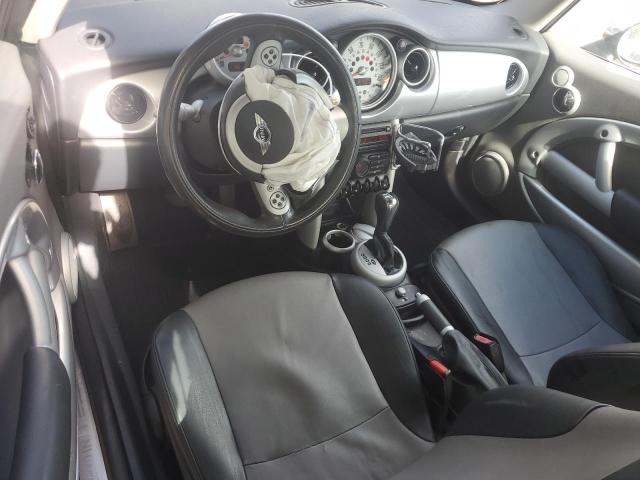 Photo 8 from auction – 2006 MINI COOPER with VIN WMWRC33526TK16170