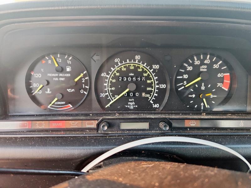 Photo 9 from auction – 1987 MERCEDES-BENZ 190 E 2.3 with VIN WDBDA28D4HF321970