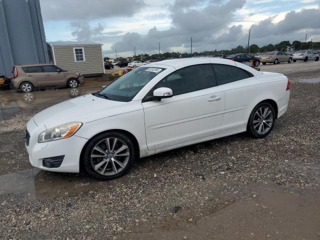 VOLVO C70 T5 2012 with VIN YV1672MC1CJ125801 - Photo from auction