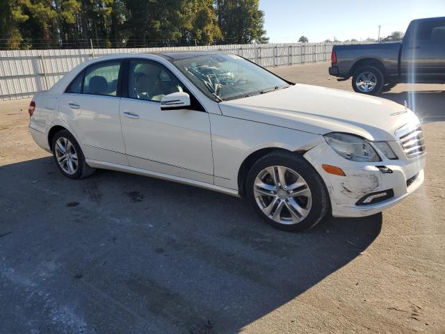Photo 4 from auction – 2010 MERCEDES-BENZ E 350 with VIN WDDHF5GB2AA166558