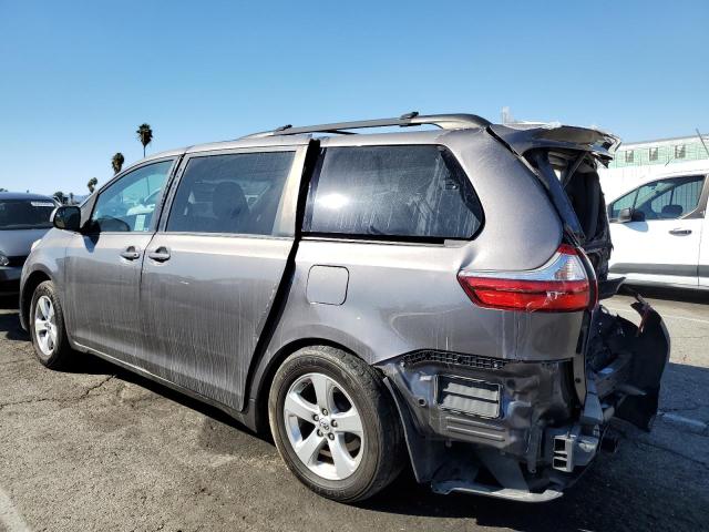 Photo 2 from auction – 2015 TOYOTA SIENNA LE with VIN 5TDKK3DC8FS643145