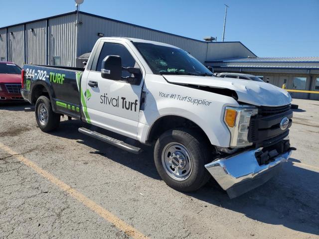 Photo 4 from auction – 2017 FORD F250 SUPER with VIN 1FTBF2A61HEC19862