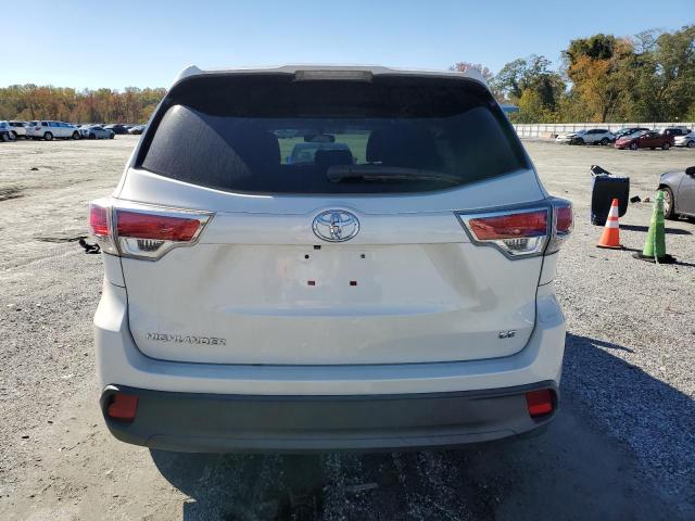 Photo 6 from auction – 2015 TOYOTA HIGHLANDER with VIN 5TDZKRFHXFS061901