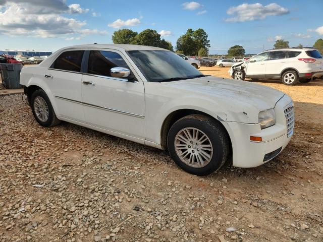 Photo 4 from auction – 2010 CHRYSLER 300 TOURIN with VIN 2C3CA5CV8AH101335