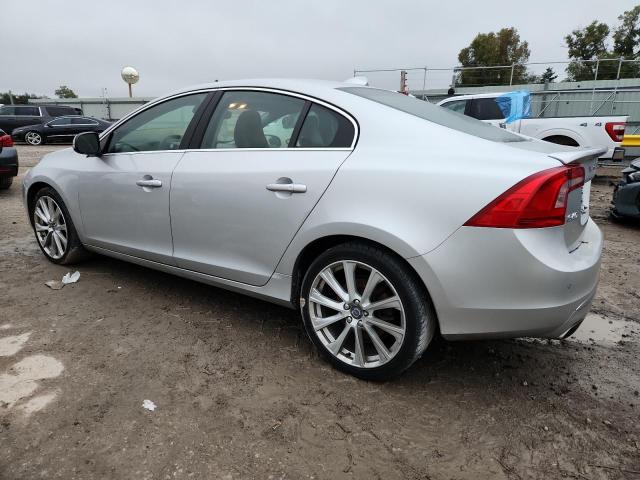 Photo 2 from auction – 2016 VOLVO S60 PLATIN with VIN LYV402FM0GB087886