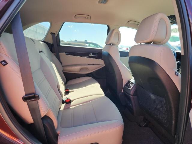 Photo 11 from auction – 2016 KIA SORENTO LX with VIN 5XYPG4A32GG140808
