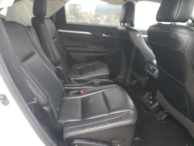 Photo 11 from auction – 2016 TOYOTA HIGHLANDER with VIN 5TDKKRFH6GS183500