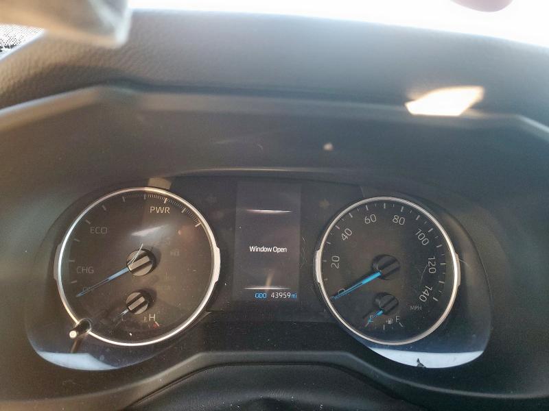 Photo 9 from auction – 2021 TOYOTA RAV4 LE with VIN 4T3MWRFV3MU017402
