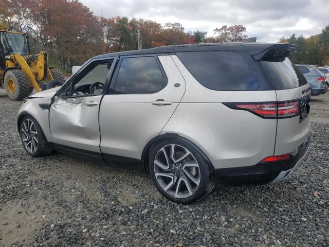 Photo 2 from auction – 2017 LAND ROVER DISCOVERY with VIN SALRHBBK8HA022854