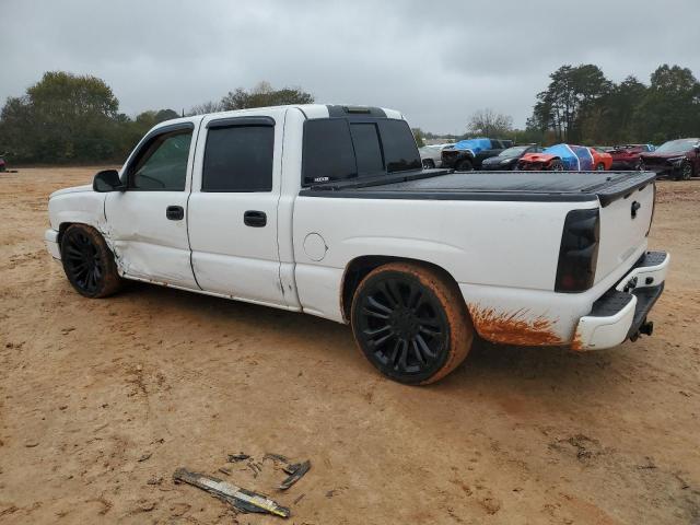 Photo 2 from auction – 2005 CHEVROLET SILVERADO with VIN 2GCEC13T651115352