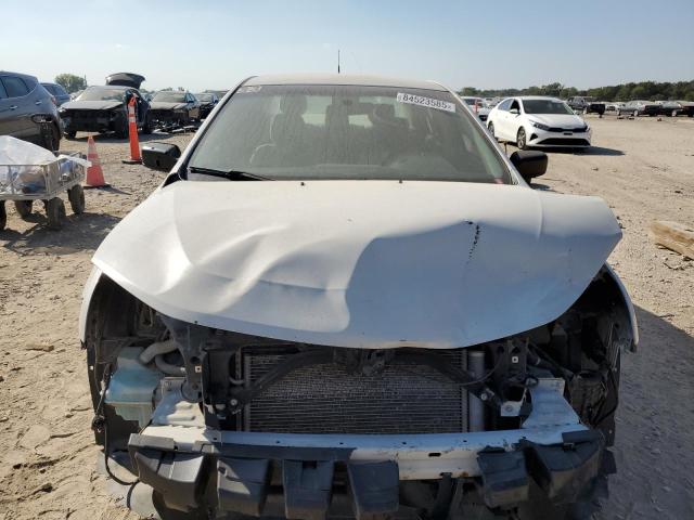 Photo 5 from auction – 2011 FORD FUSION S with VIN 3FAHP0GA9BR144877