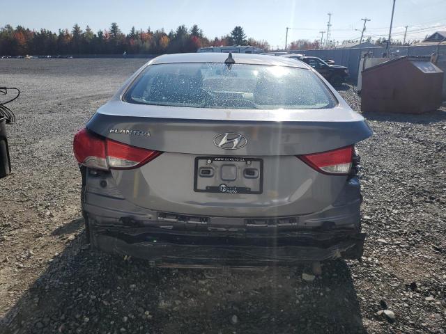 Photo 6 from auction – 2012 HYUNDAI ELANTRA GL with VIN 5NPDH4AE8CH109504
