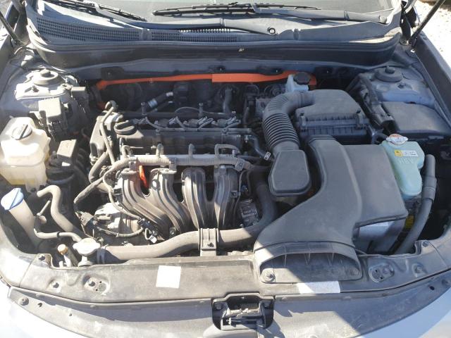 Photo 11 from auction – 2015 HYUNDAI SONATA HYB with VIN KMHEC4A42FA135050