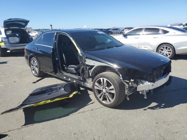 Photo 4 from auction – 2016 MERCEDES-BENZ E 350 with VIN WDDHF5KB3GB227409