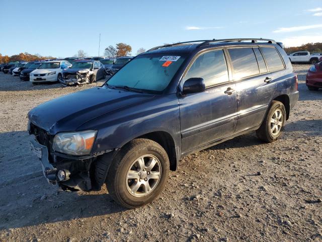 TOYOTA HIGHLANDER 2004 with VIN JTEEP21A040015684 - Photo from auction
