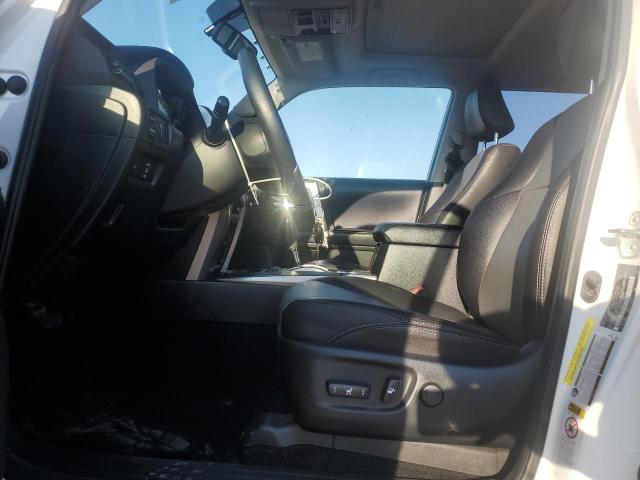 Photo 7 from auction – 2018 TOYOTA 4RUNNER SR with VIN JTEZU5JR2J5179924