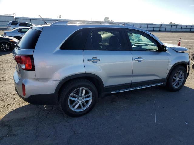 Photo 3 from auction – 2014 KIA SORENTO LX with VIN 5XYKT4A69EG535744