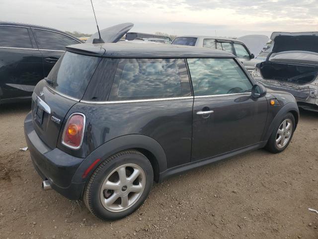 Photo 3 from auction – 2008 MINI COOPER with VIN WMWMF33568TT63404
